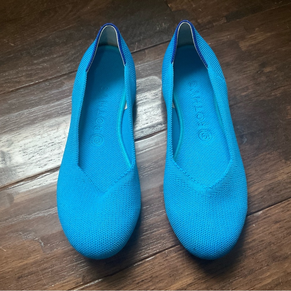 Rothy's Vibrant Blue Women's Flats 8.5 new